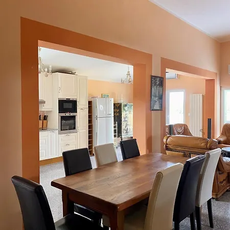 In 4 Bedroom