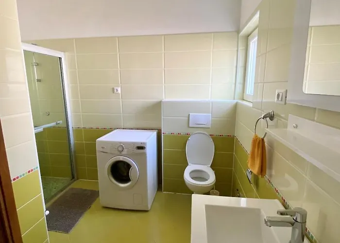 In 4 Bedroom * Пореч